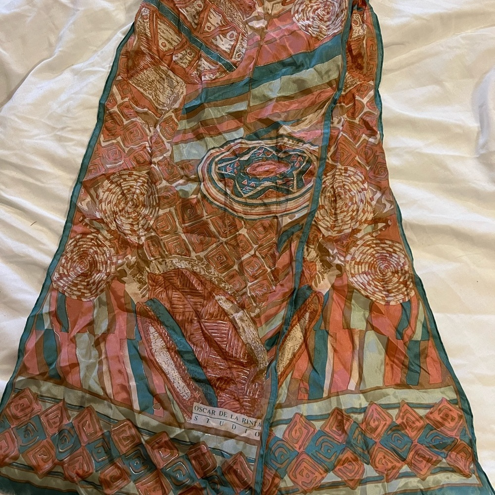 Oscar de la renta silk scarf
